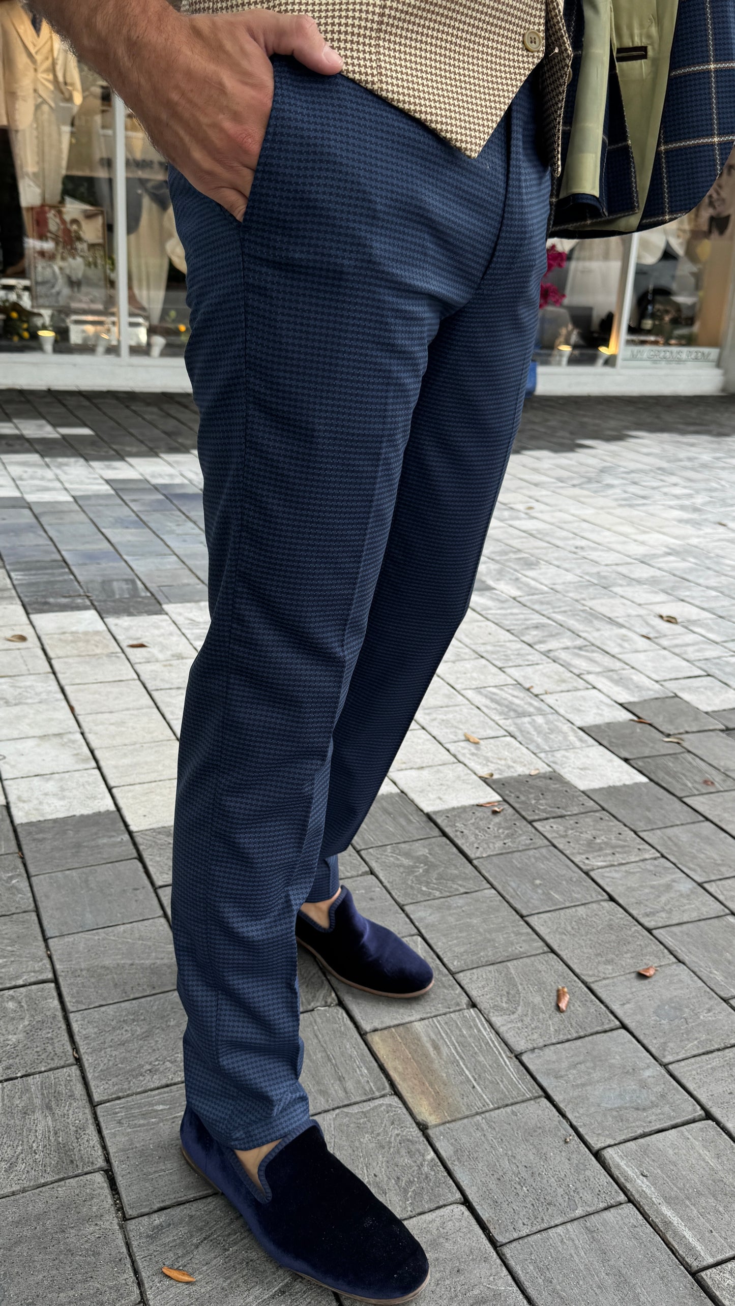 Sartori Amici Three-Piece Suit