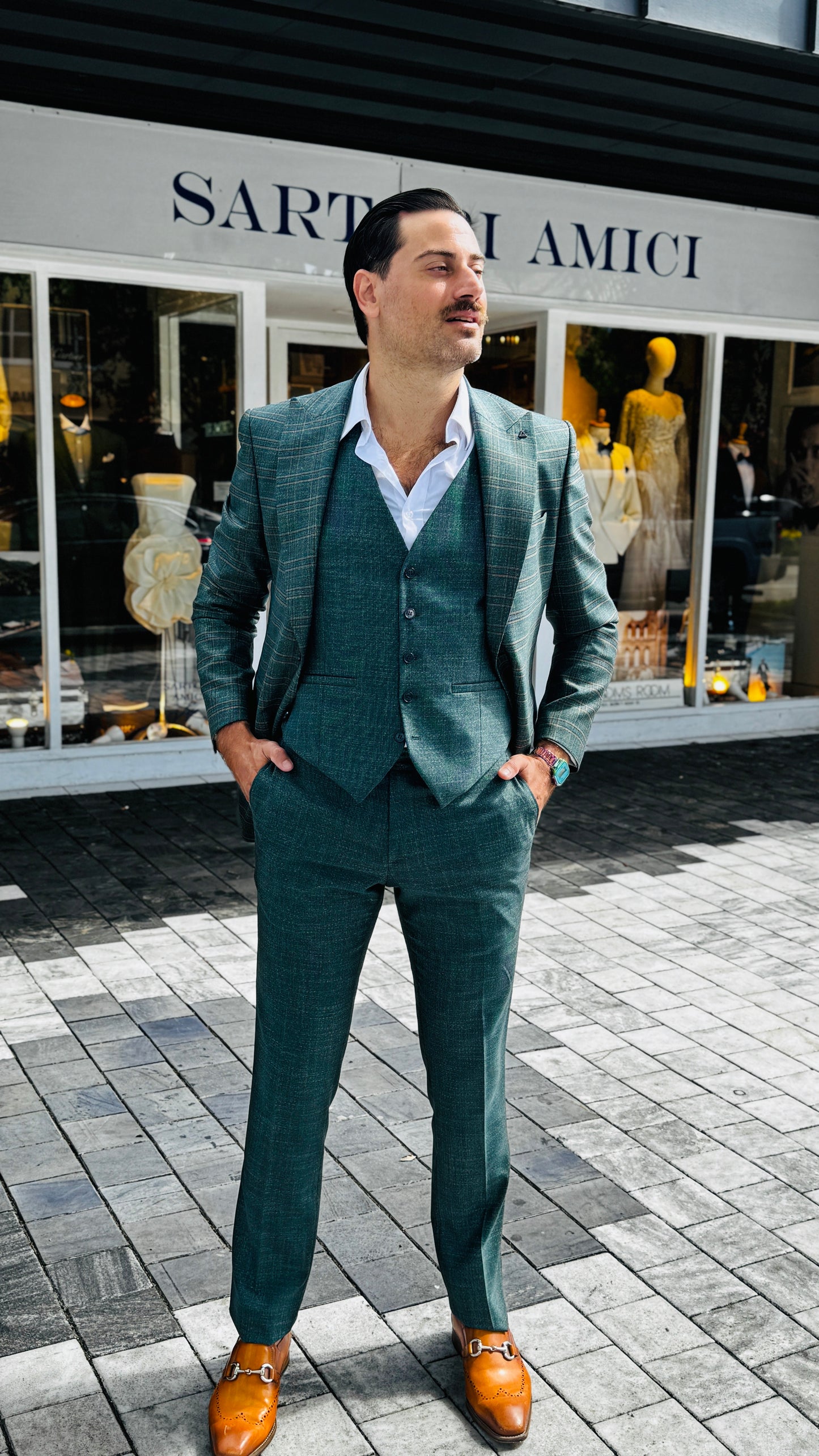 Three-Piece Green Suit with English-Style Checkered Jacket