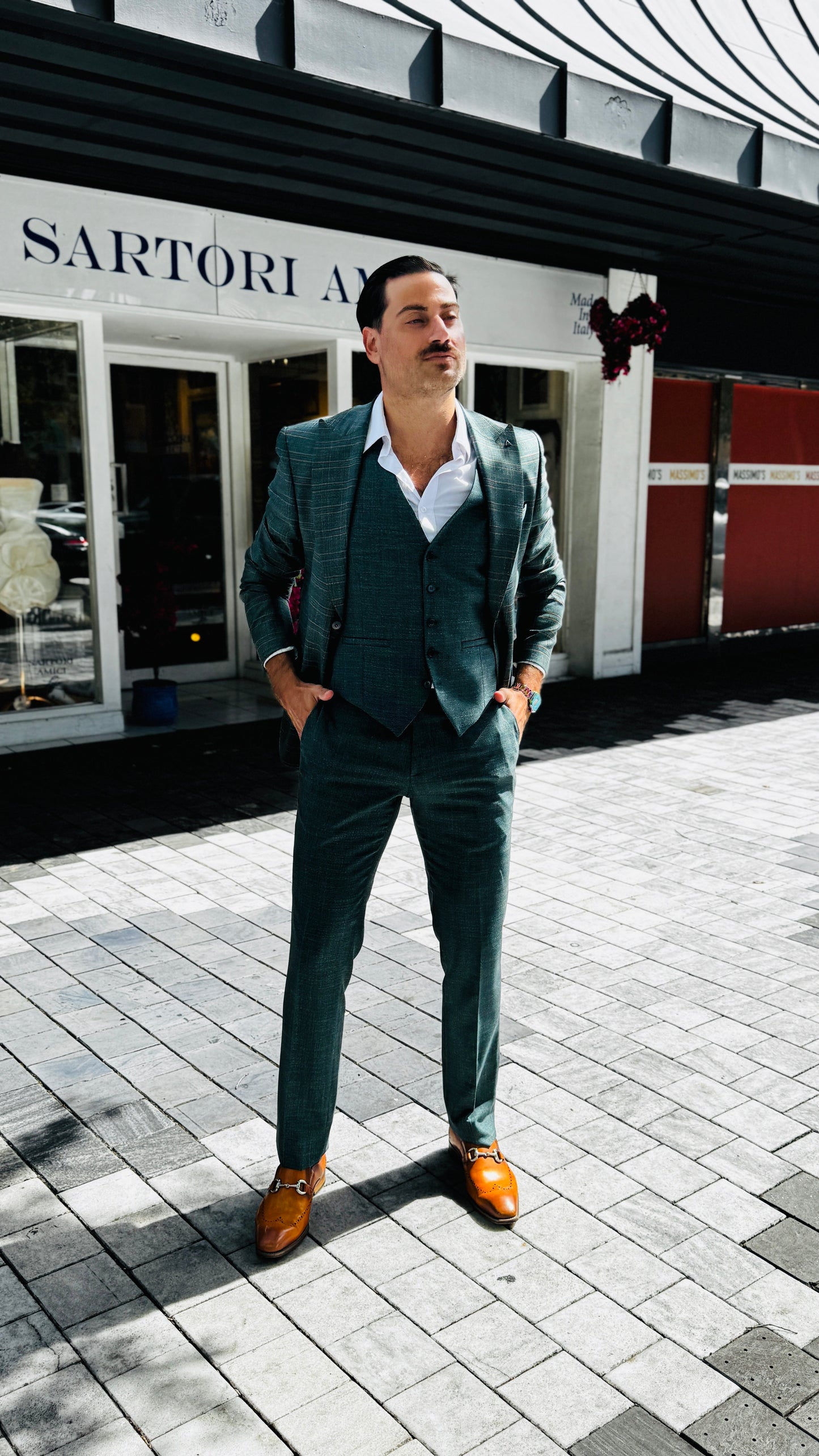 Three-Piece Green Suit with English-Style Checkered Jacket