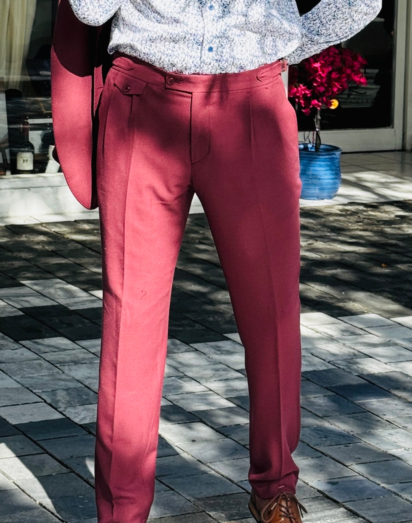 Burgundy Stretch Suit with Pleated Trousers – Sartori Amici