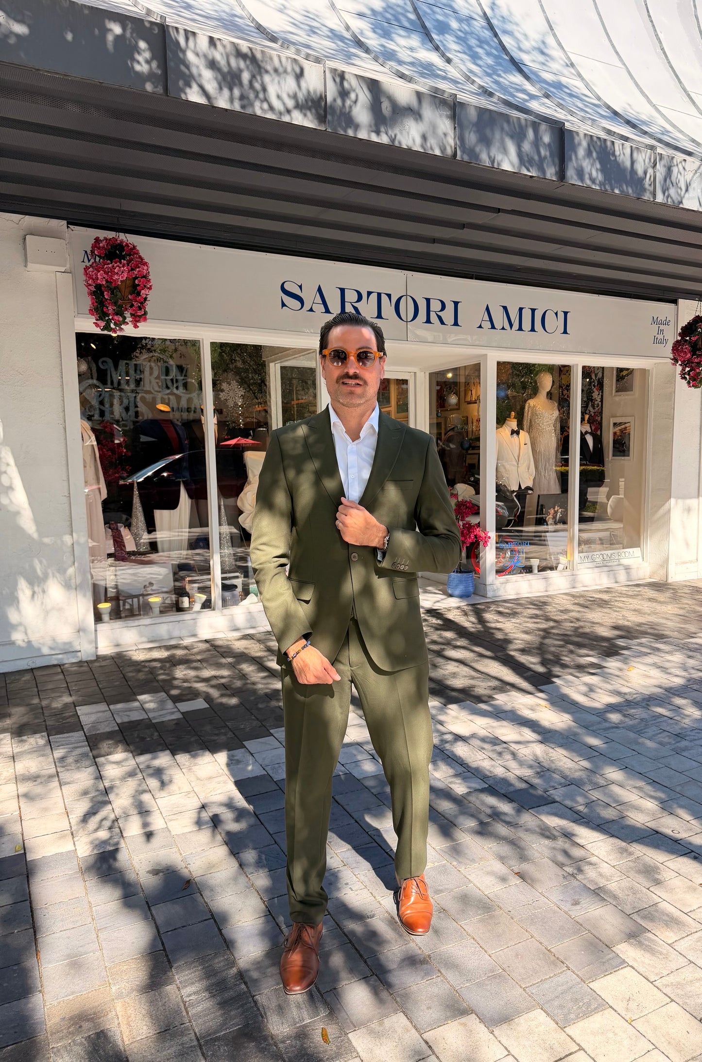 Sartori Amici Olive Green Suit – Modern Italian Elegance