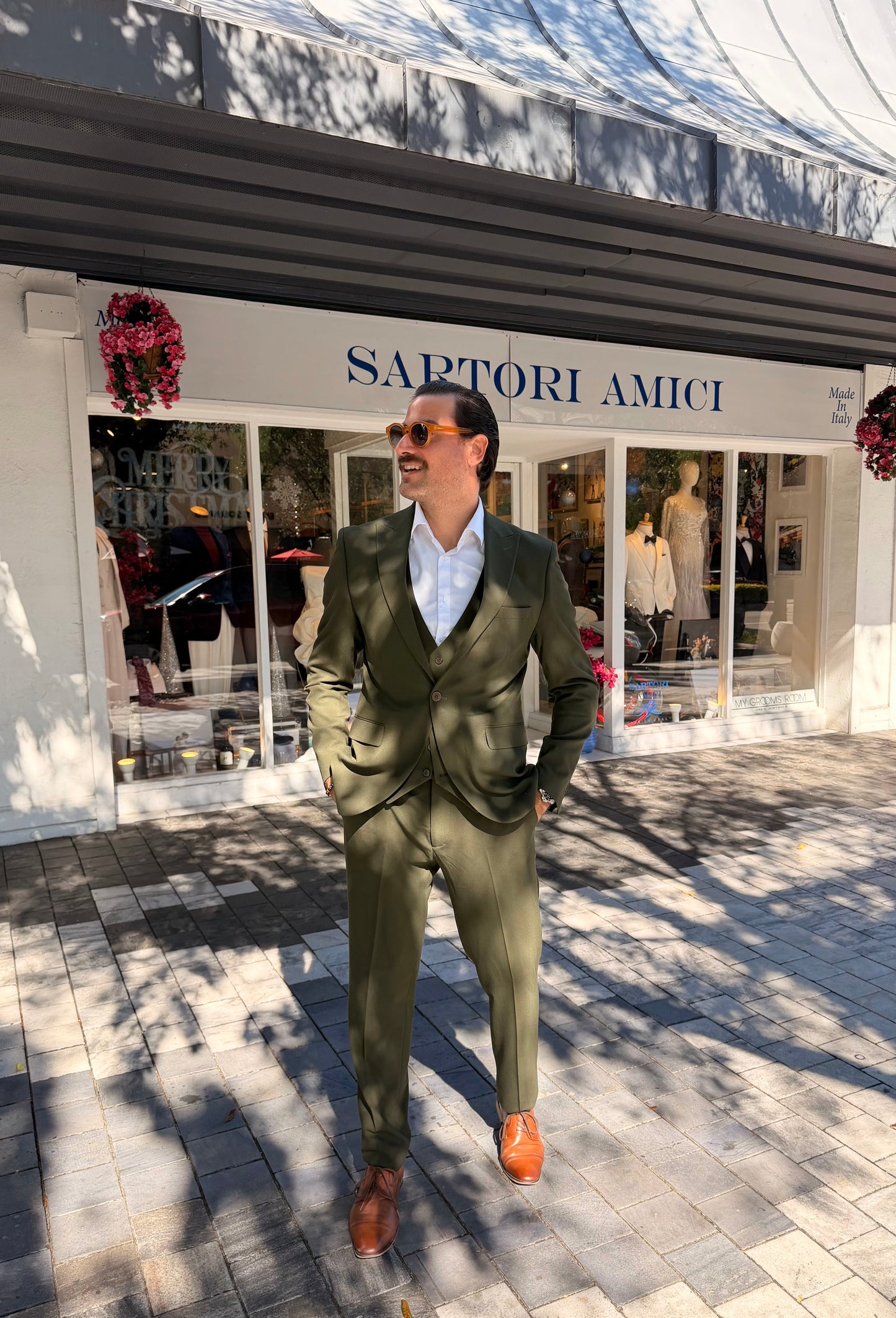 Sartori Amici Olive Green Suit – Modern Italian Elegance