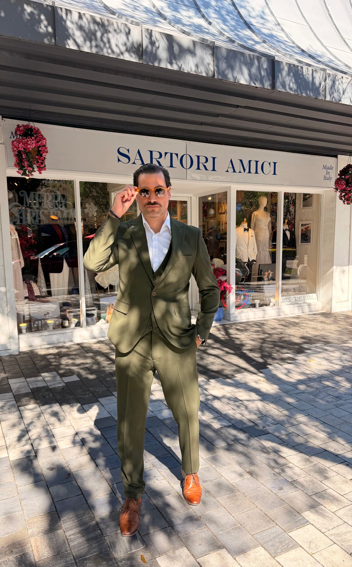 Sartori Amici Olive Green Suit – Modern Italian Elegance