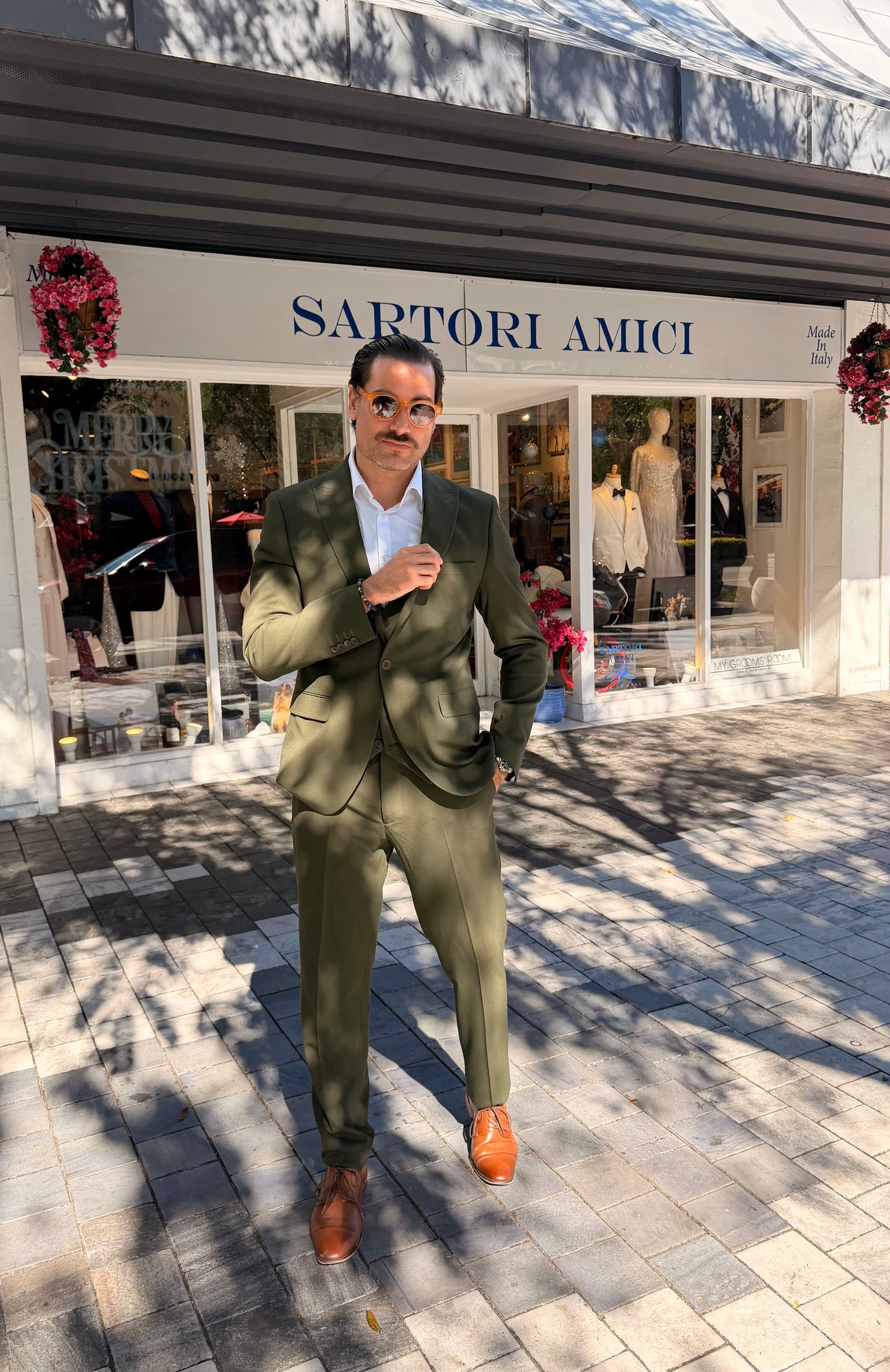 Sartori Amici Olive Green Suit – Modern Italian Elegance