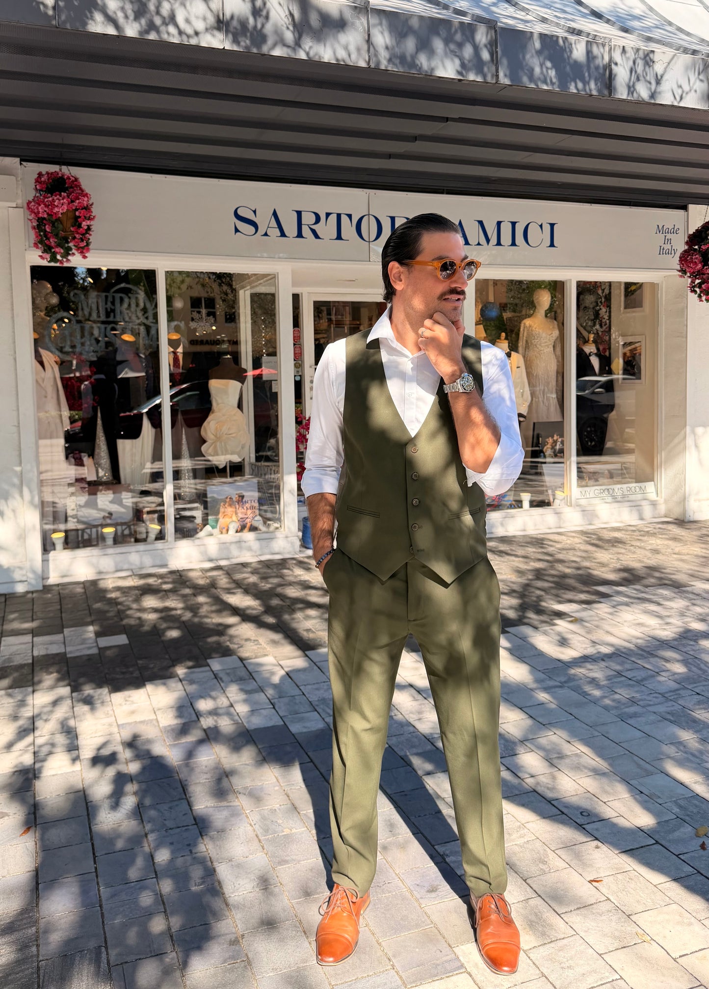 Sartori Amici Olive Green Suit – Modern Italian Elegance