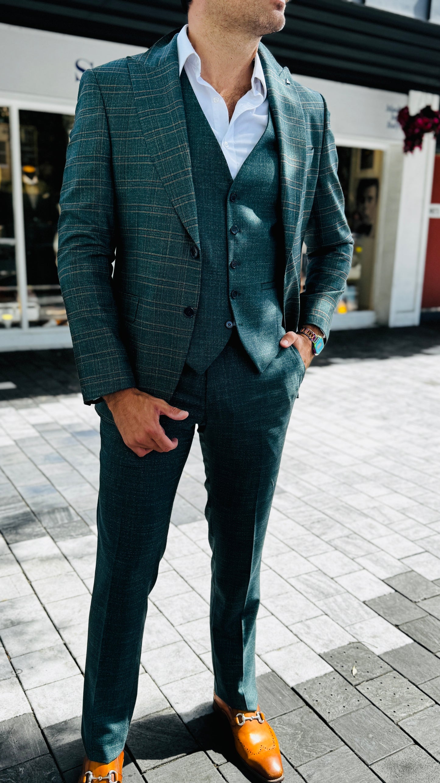 Three-Piece Green Suit with English-Style Checkered Jacket